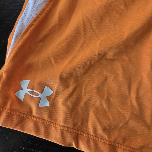 Under Armour Boys Orange Tech Vent Athletic Training Shorts Youth Large New - Picture 2 of 9